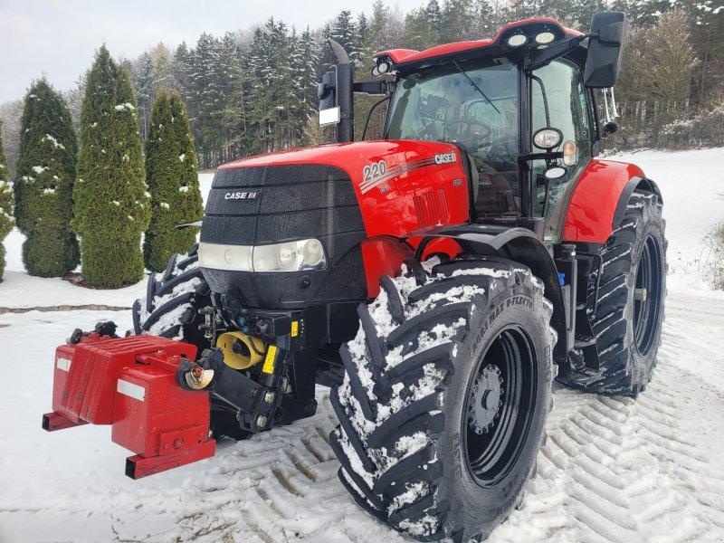 Case IH Puma 220 CVX tractor €119,800