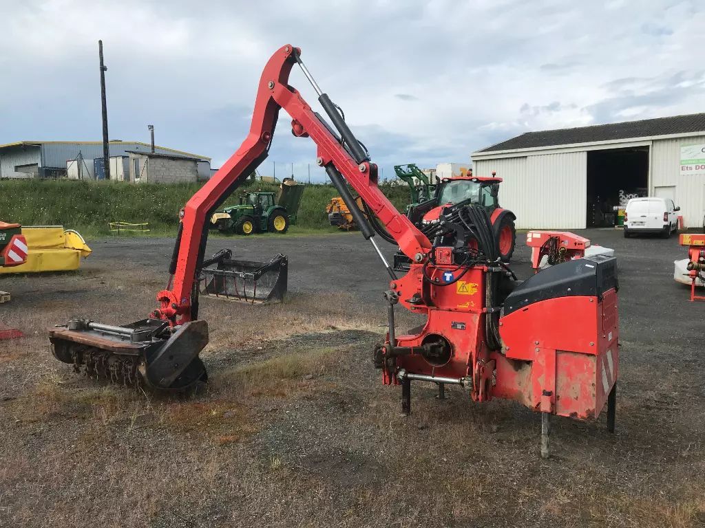 E-FARM: Kuhn ep 5050 sp - Segadora de arcén - id VNGEUDG - 17.000 € - Año: 2016 - Francia