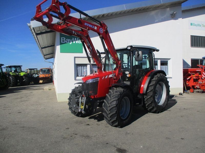 E-FARM: Massey Ferguson 4708 - Tractor - id S6XJVYS - €57,900 - Year of construction: 2018 - Engine hours: 1,070,Engine power (HP): 80,Germany