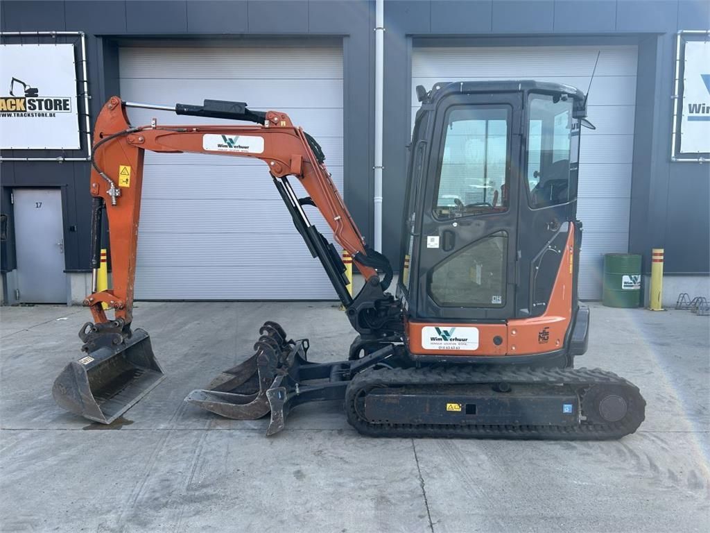 Hitachi zx33u-6 (7740) Мини-экскаватор 34 500 €