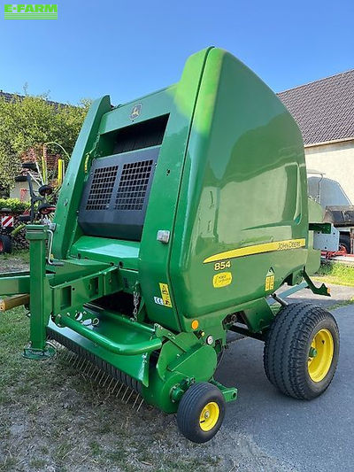 E-FARM: John Deere 854 - Baler - id QMPQTS4 - €16,900 - Year of construction: 2013 - Total number of bales produced: 14,700,Germany