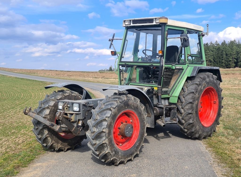 Fendt F 380 GTA Трактор 27 417 €