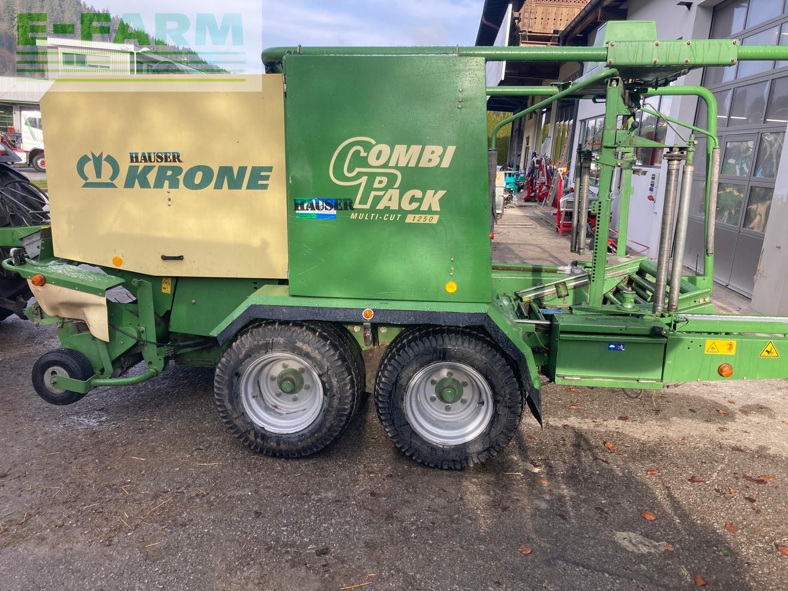 Krone Combi Pack 1250 MC Ballenpresse