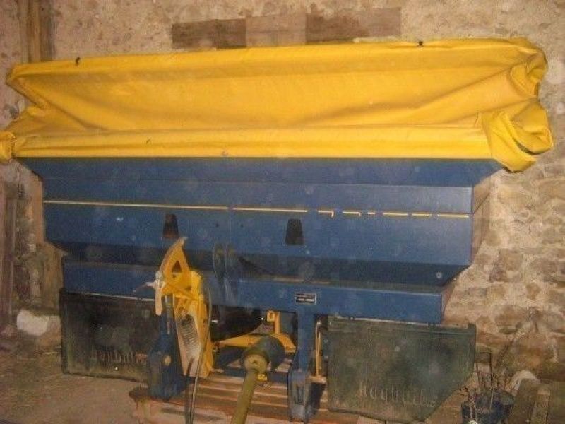 E-FARM: Bogballe ex-trend - Esparcidor de abono - id TFIBTX7 - 5400 € - Año: 2001 - Francia