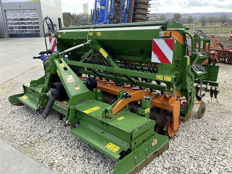 E-FARM: Amazone KE 3000 Special - Drillmaschine - id RVC1FRP - 18.450 € - Baujahr: 2013 - Deutschland