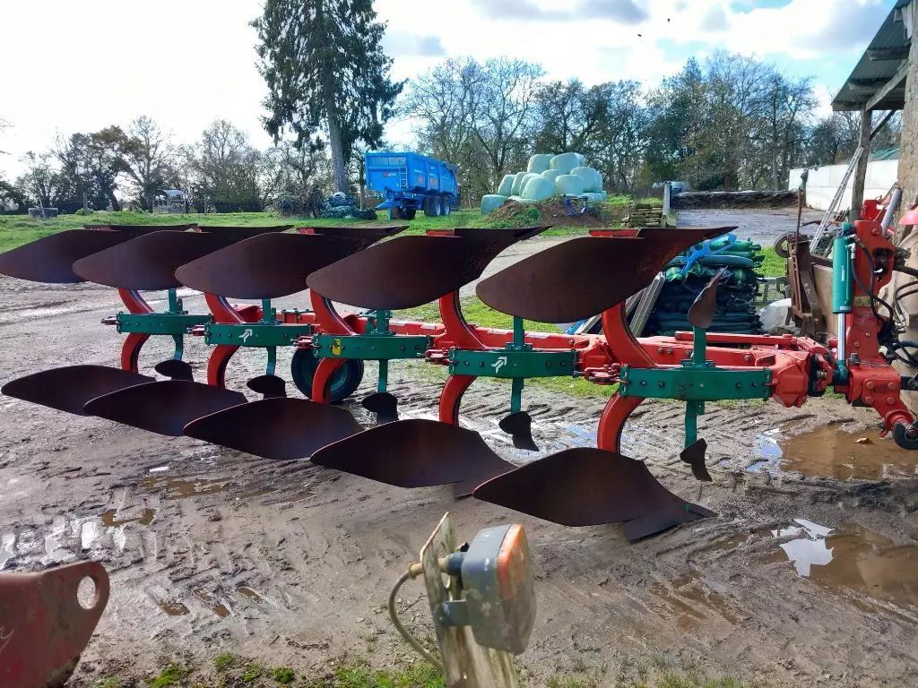 Kverneland ED 100/200 Pług 9000 €