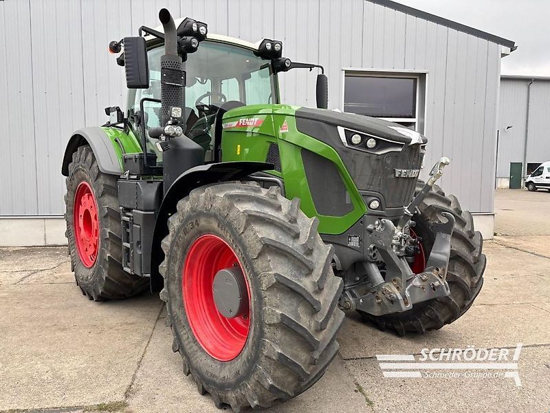 Fendt 936 Vario Profi Plus Tractor €244,885