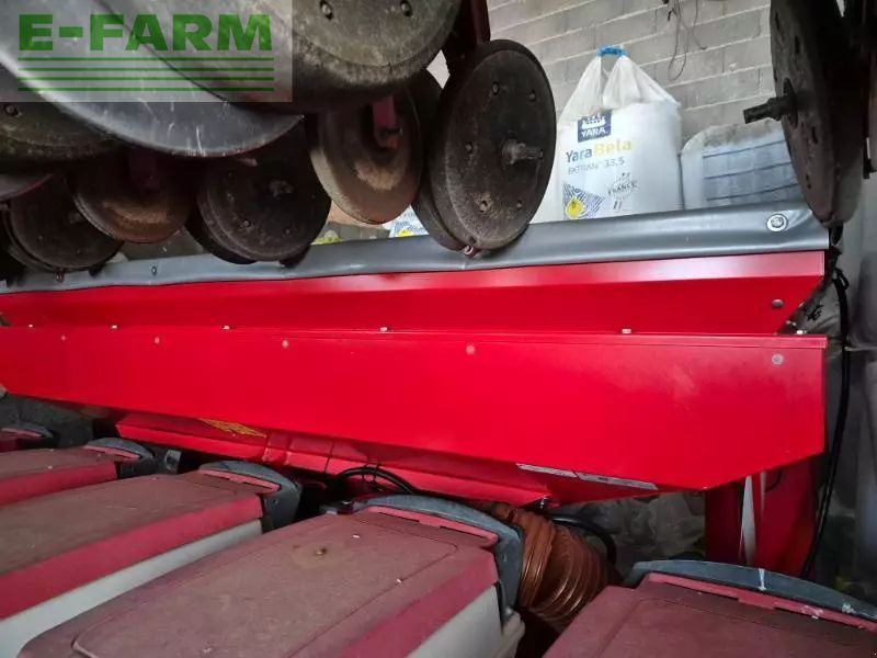 Kverneland df1 Direct Drill €11,000