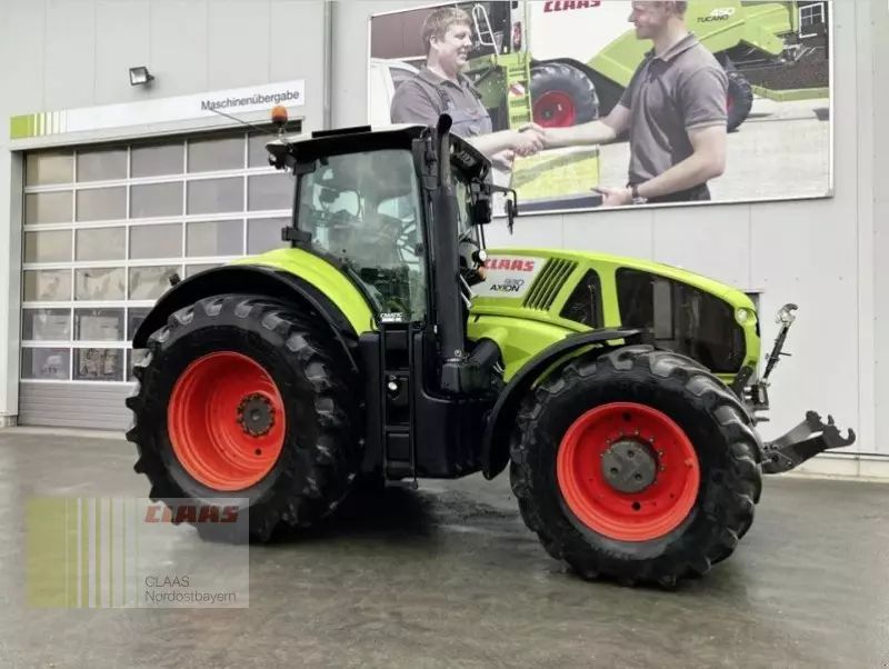 Claas Axion 930 Tractor €74,900