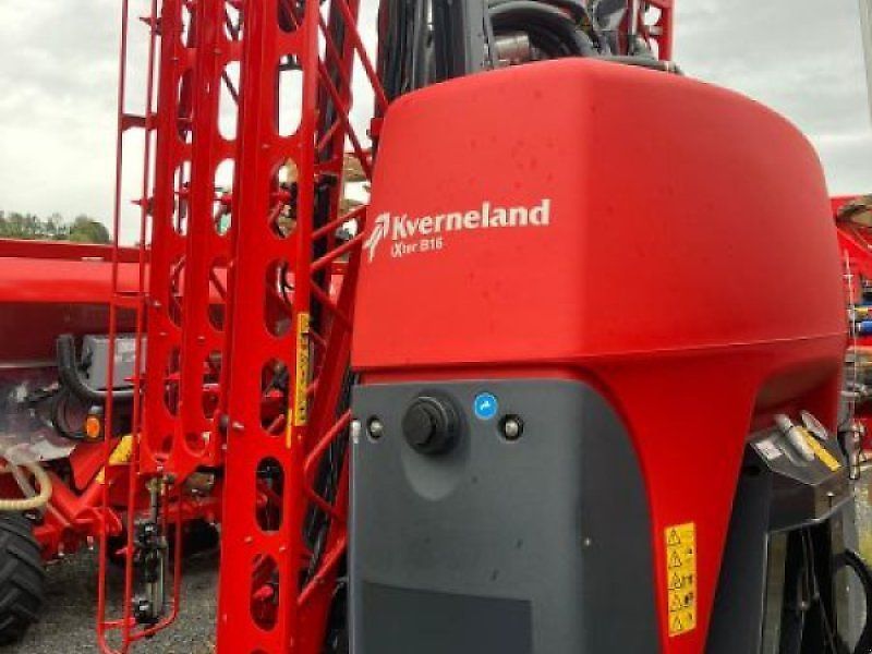 E-FARM: Kverneland iXter B16 - Pulvérisateur - id JLKMHFB - 39 900 € - Année: 2023 - Lecture du nombre d'heure: 2 023,Allemagne
