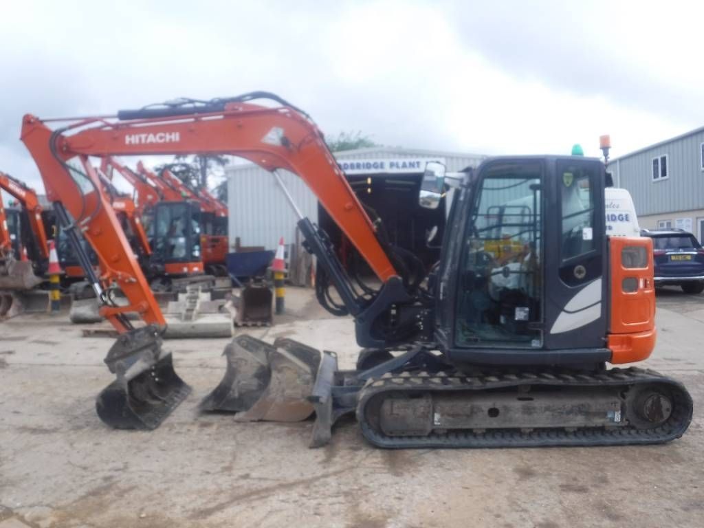 Hitachi zx 85 us b-6 Mini escavatore 48.209 €