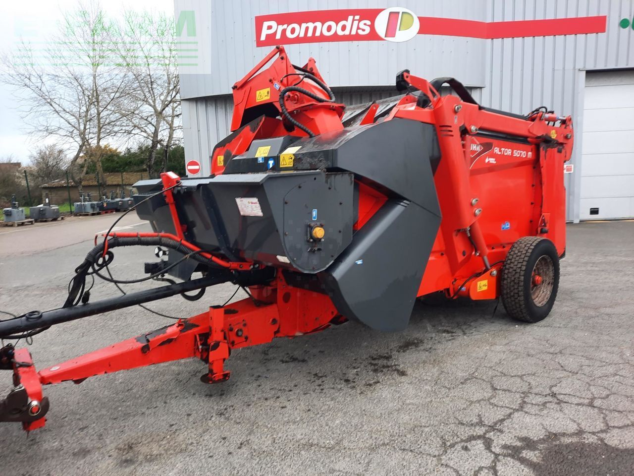E-FARM: Kuhn altor 5070 - Autre mélangeuse - id DT2YH7L - 5 500 € - Année: 2012 - France