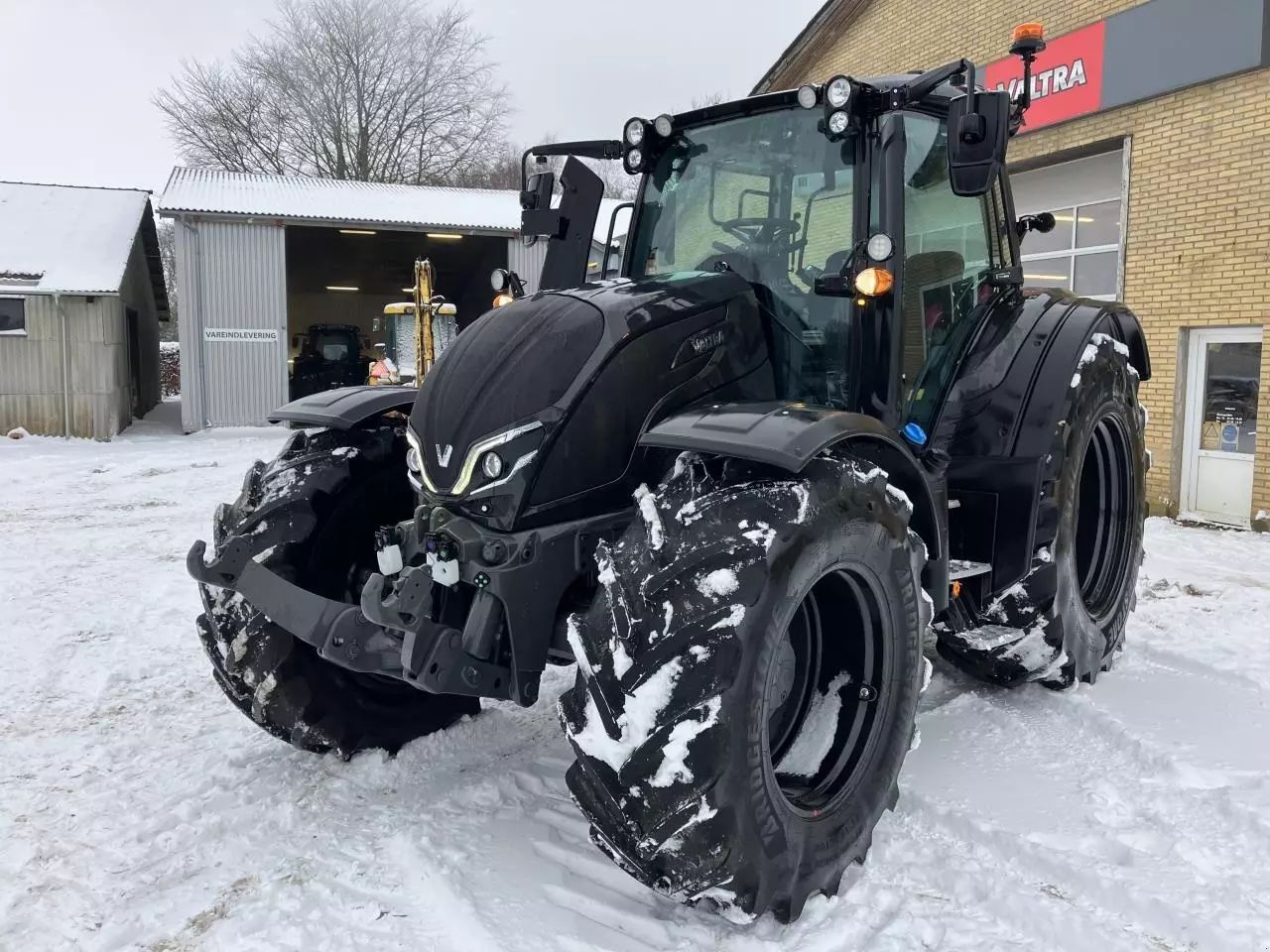 Valtra N 155 EA Tractor €139,134