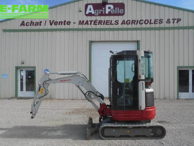 E-FARM: Takeuchi tb23r - Mini excavator - id NAXFNMK - €23,000 - Year of construction: 2017