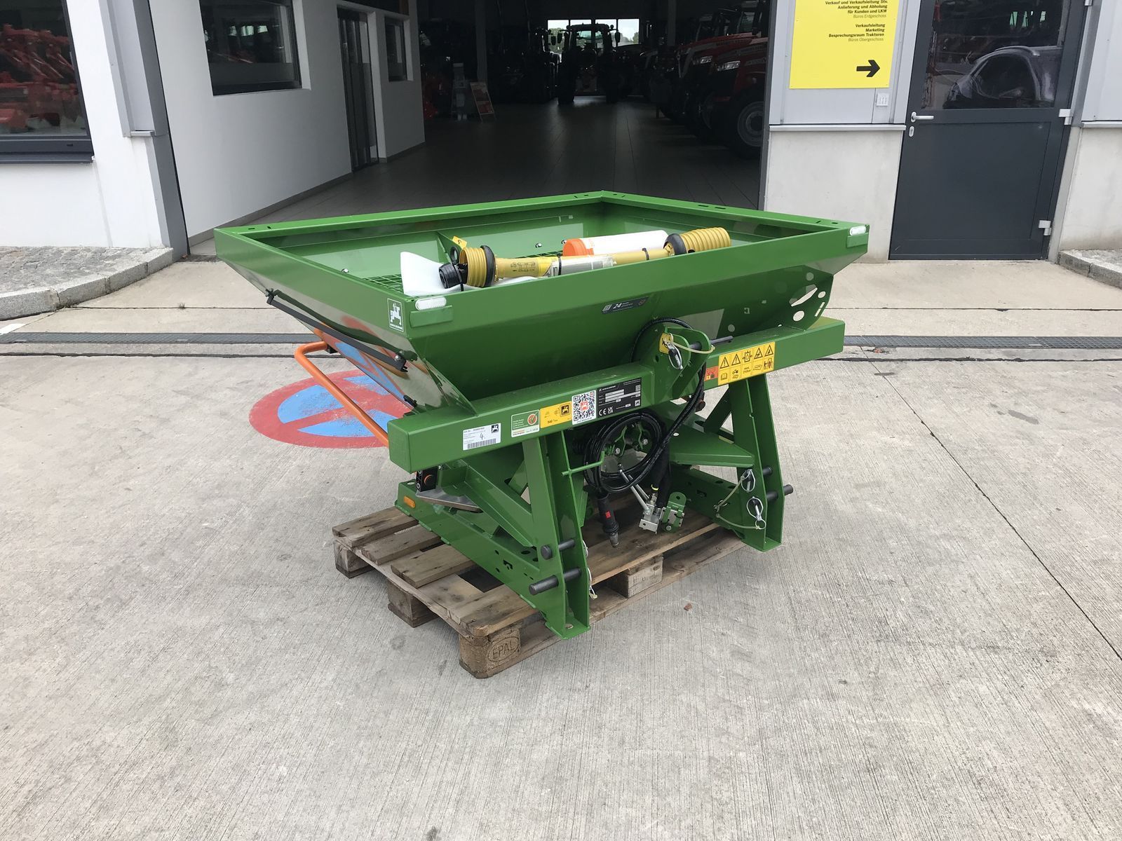 E-FARM: Amazone ZA-X 603 - Düngerstreuer - id 4SF6WLX - Österreich