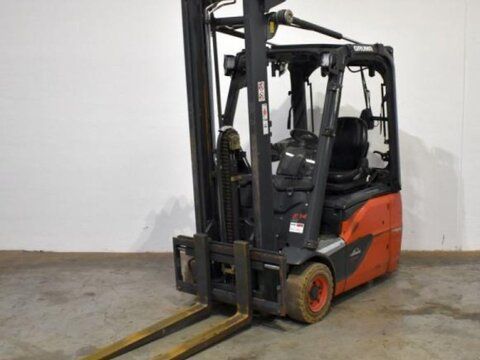 E-FARM: Linde e 14 evo 386-02 - Gabelstapler - id NDNFLE6 - 9.950 € - Baujahr: 2017 - Abgelesene Motorstunden: 3.900,Deutschland