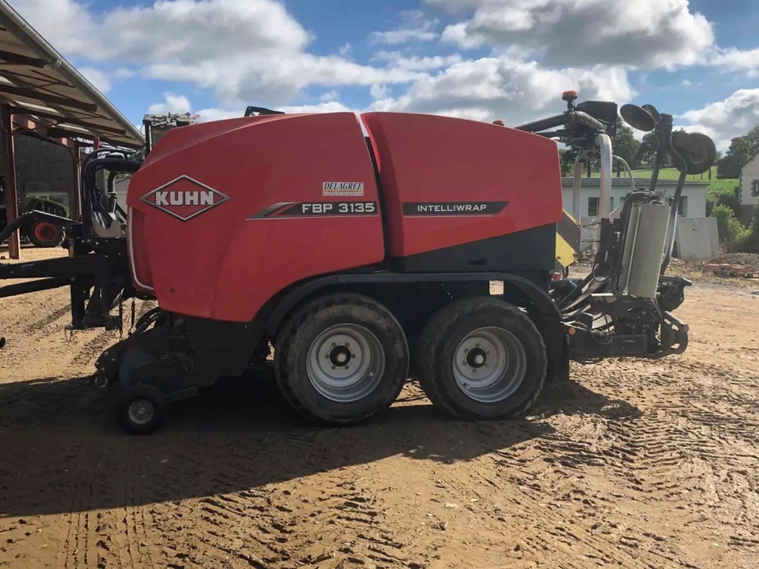 E-FARM: Kuhn fbp 3135 - Baler - id STIBZLN - €52,000 - Year of construction: 2019 - France