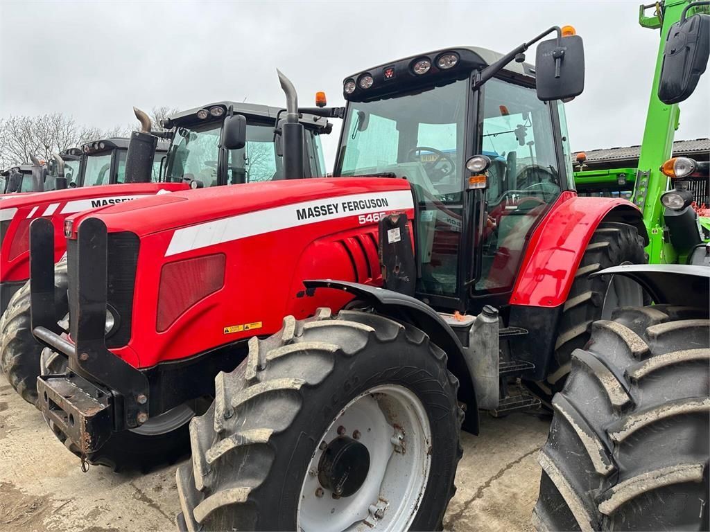 Massey Ferguson 5465 Lader Traktor 38 961 €