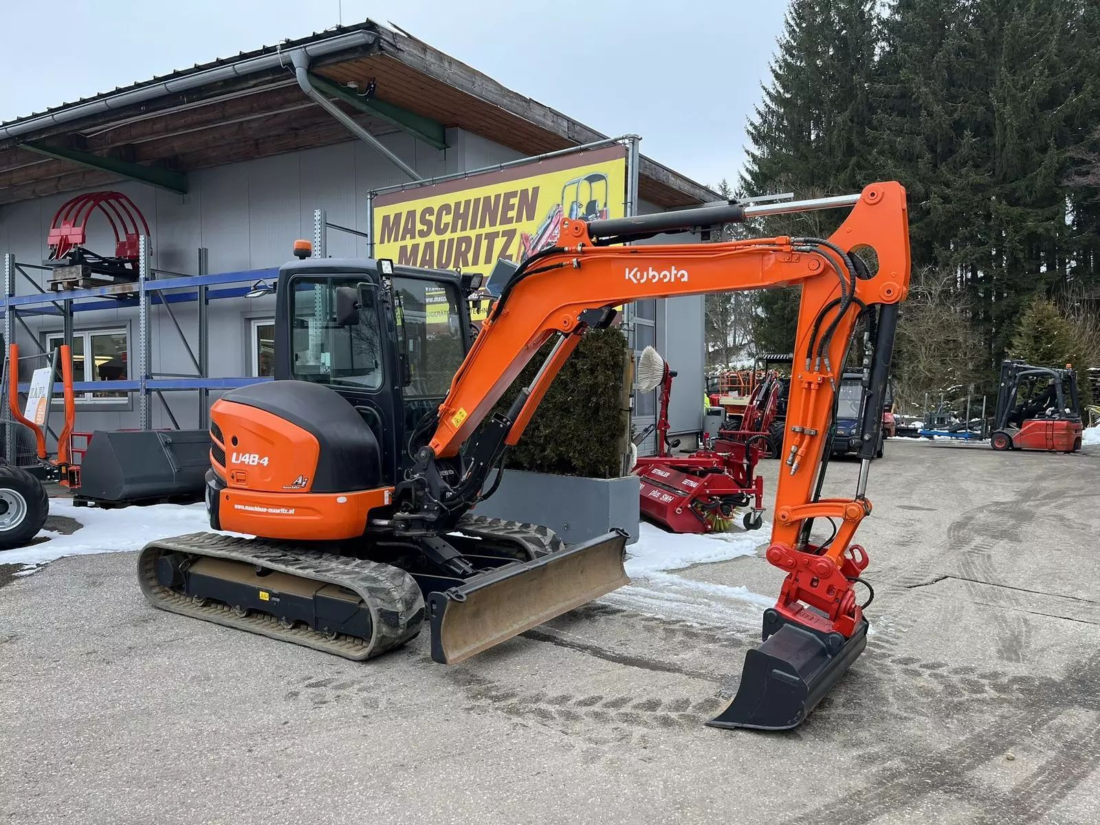 Kubota u 48-4 Mini excavator €31,500