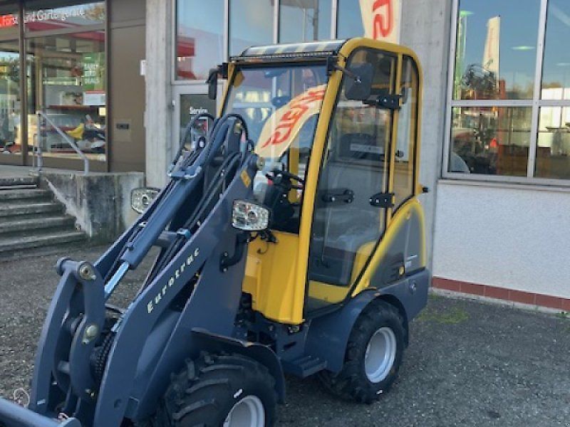 E-FARM: Eurotrac w11 - Încărcător cu direcție compactă - id IYQCLDM - Germania