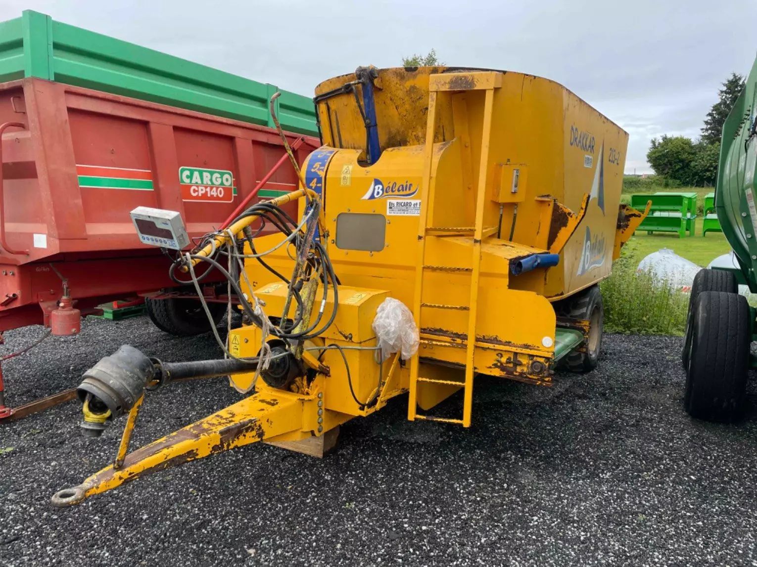E-FARM: sonstige mélangeuse 213-2 belair - Mélangeurs d'alimentation - id PQARLZ1 - 14 500 € - Année: 2005 - France
