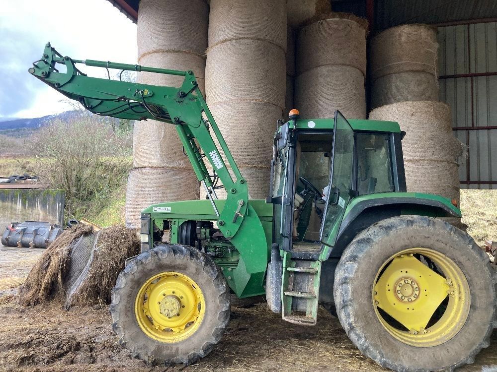 John Deere 6600 Tractor €20,000