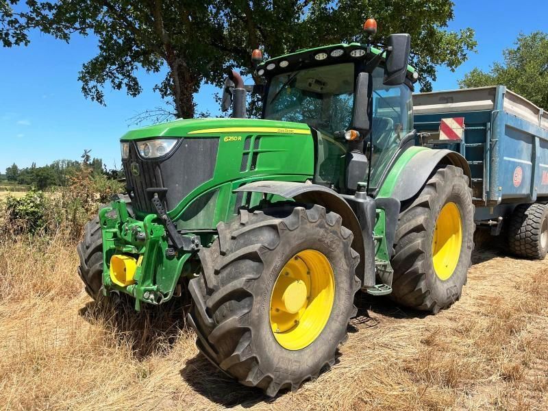 John Deere 6250 R Tractor €88,000