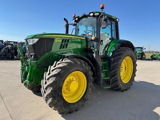 John Deere 6175 M Tractor €100,000