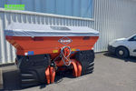 Kuhn axis 20.2 memc v8 fertiliserspreaders €14,900