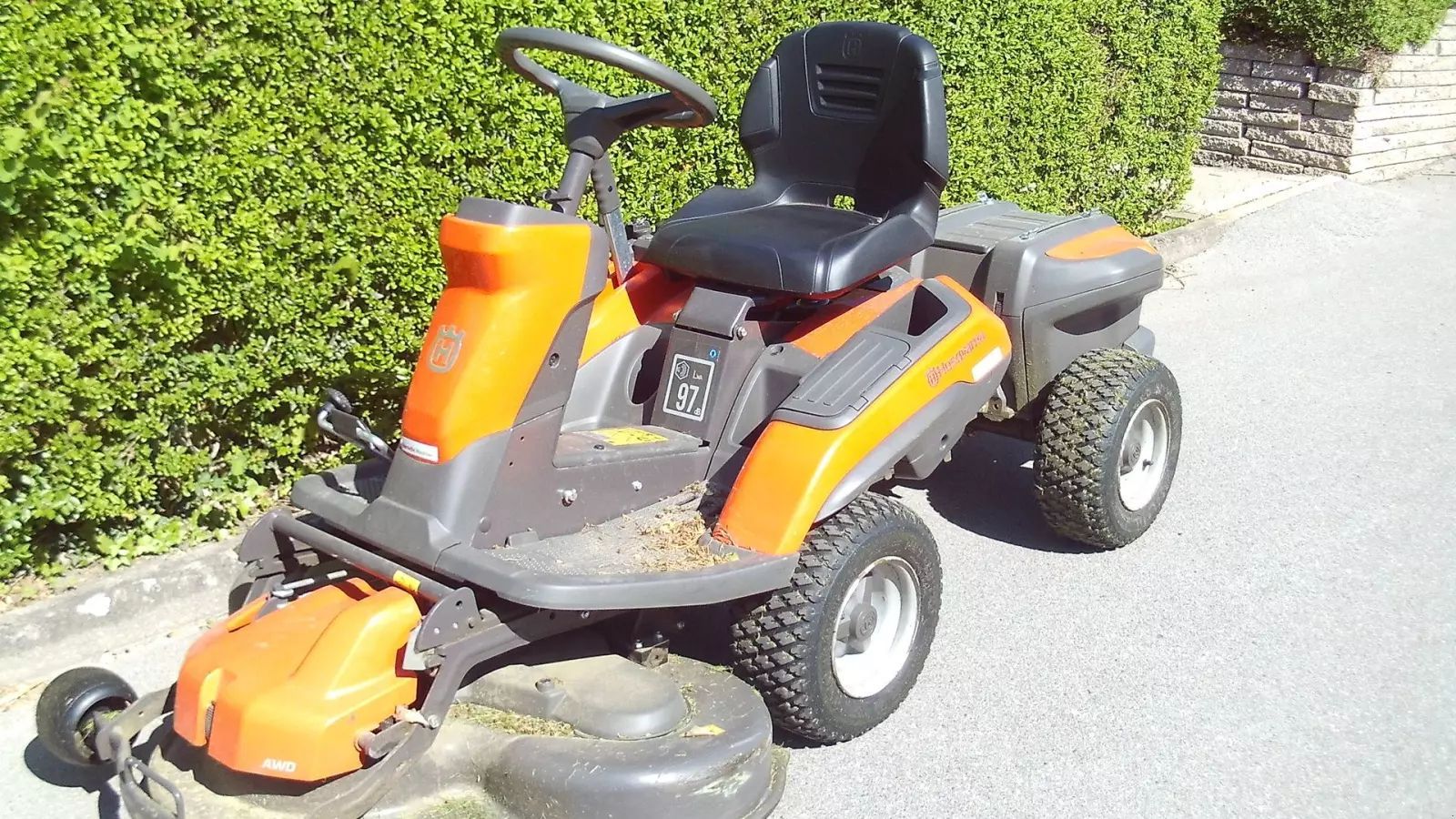 Husqvarna R 200iX Kosiarkia ręczna/traktorowa 5350 €