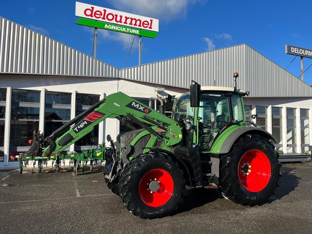 E-FARM: Fendt 516 Vario - Traktor - id BCVWUVL - 95 000 € - Rok produkcji: 2015 - Motogodziny: 4582,Moc silnika: 165,Francja