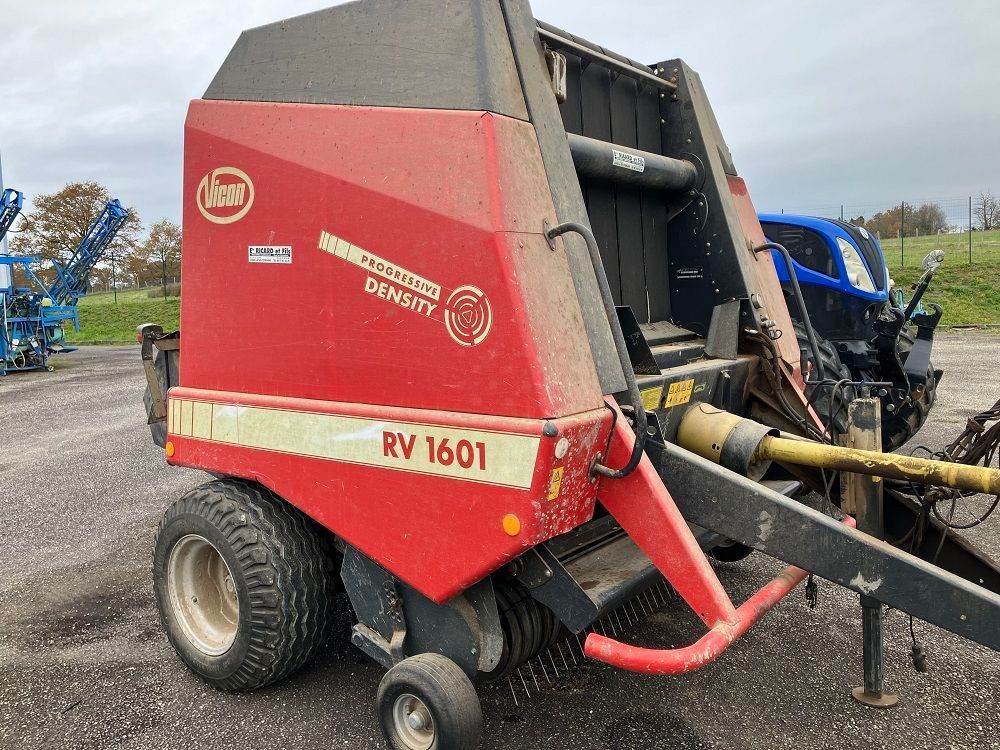 E-FARM: Vicon RV 1601 - Pressa - id F7TARRE - 10.000 € - Anno di costruzione: 2005 - Francia