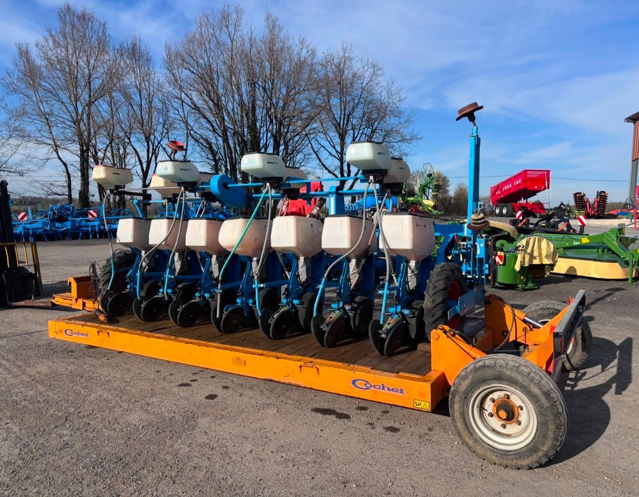 E-FARM: Monosem nx - Precision drill - id MUTGAQ1 - €12,000 - Year of construction: 2004 - France