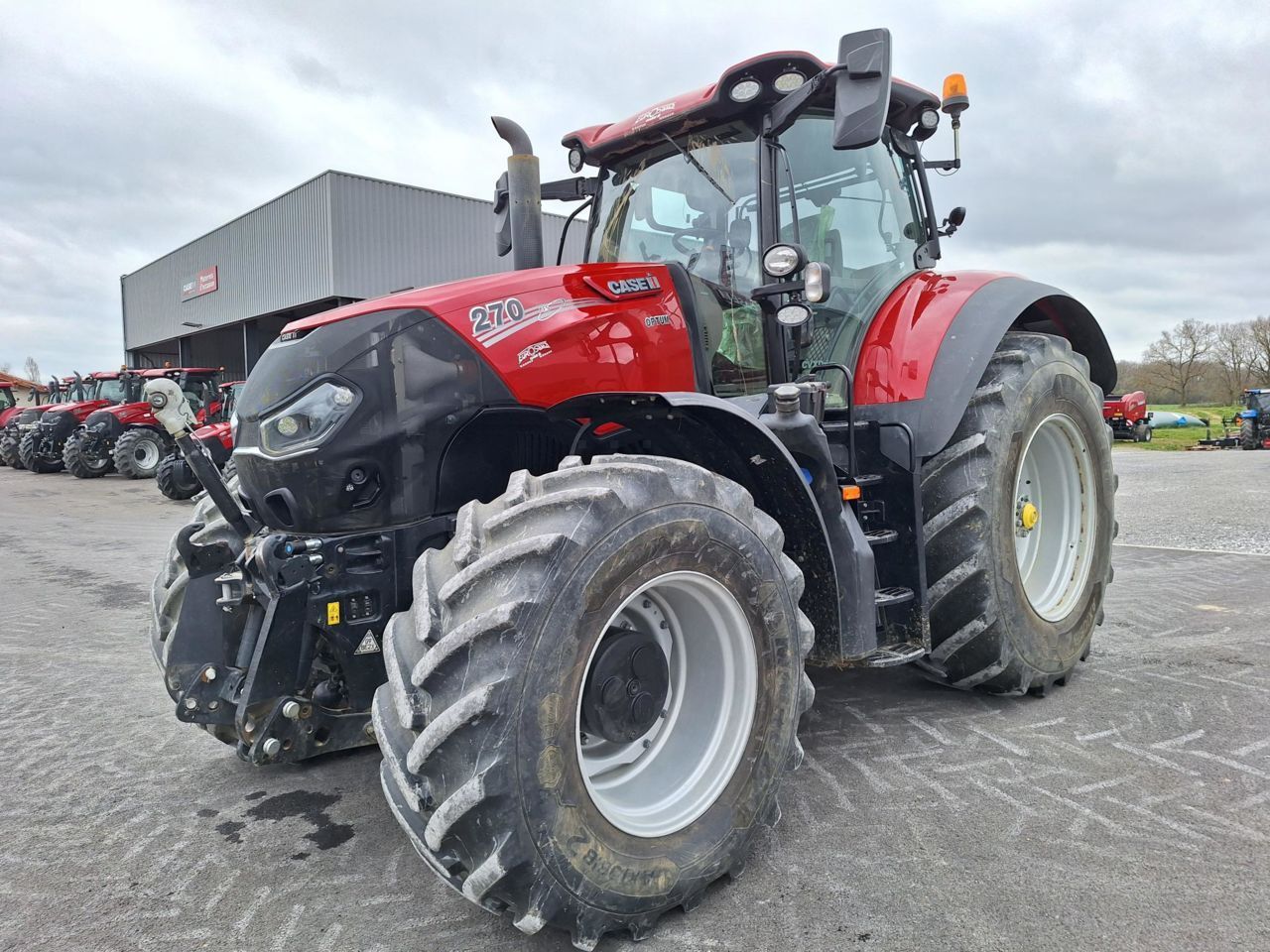 E-FARM: Case IH Optum 270 CVX - Traktor - id DKJGNYH - 150.000 € - Baujahr: 2022 - Abgelesene Motorstunden: 2.635,Motorleistung (PS): 270,Frankreich