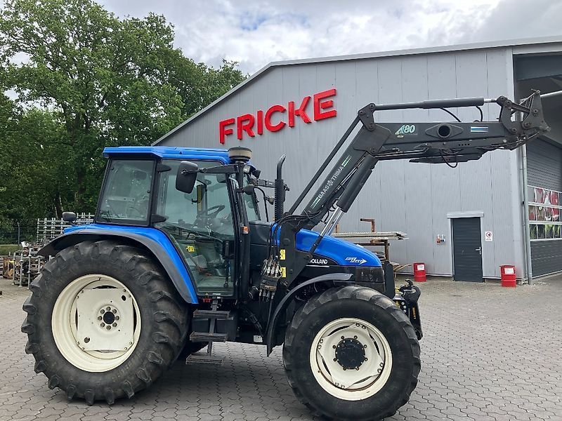 E-FARM: New Holland TS115 - Traktor - id M9CPPB5 - 20 900 EUR - Gyártási év: 2003 - Üzemóra (motor): 9980,Motor teljesítménye (LE): 115,Németország
