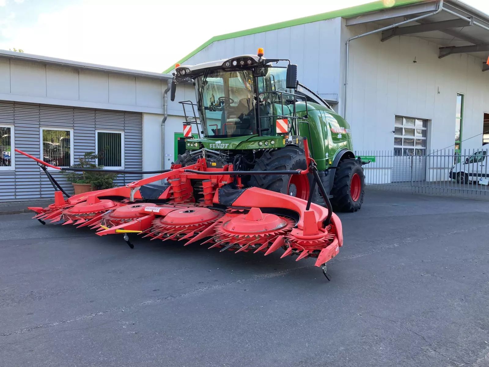 E-FARM: Fendt Katana 650 - Ensileuse automotrice - id JQTIURZ - Année: 2024 - Lecture du nombre d'heure: 93,Allemagne