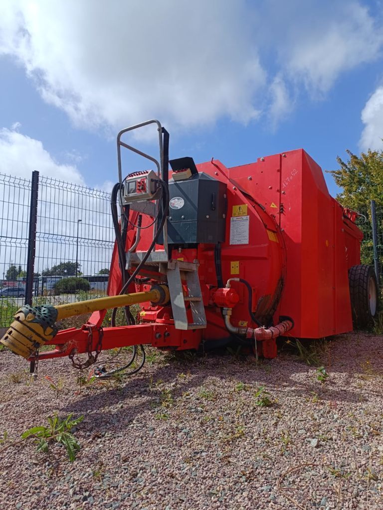 E-FARM: Jeantil dpr 6000 - Feeder other - id DEMPUXW - €6,000 - Year of construction: 2014 - France