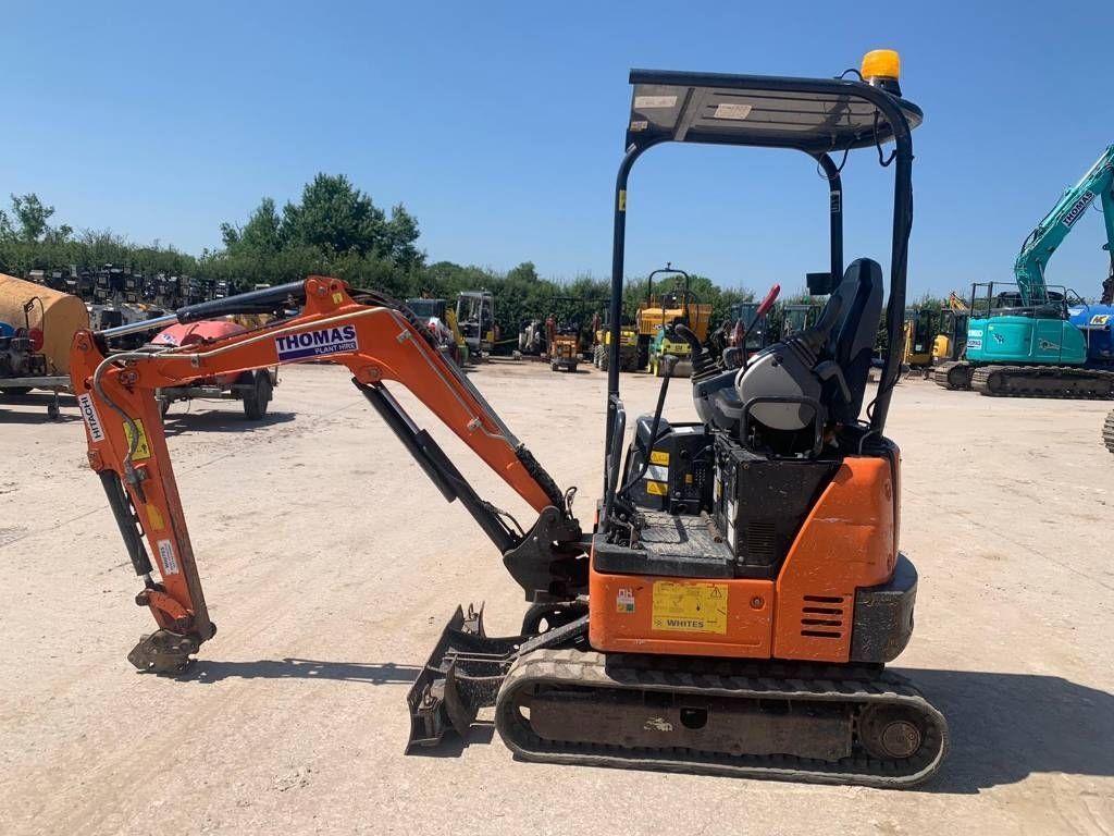 Hitachi zx 19 u-5 Mini excavadora  14.097 €