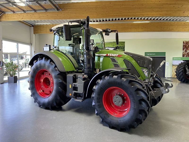 E-FARM: Fendt 724 Vario ProfiPlus - Tractor - id VTAAM41 - 190.000 € - Año: 2024 - Horas: 390,Potencia del motor: 237,Alemania