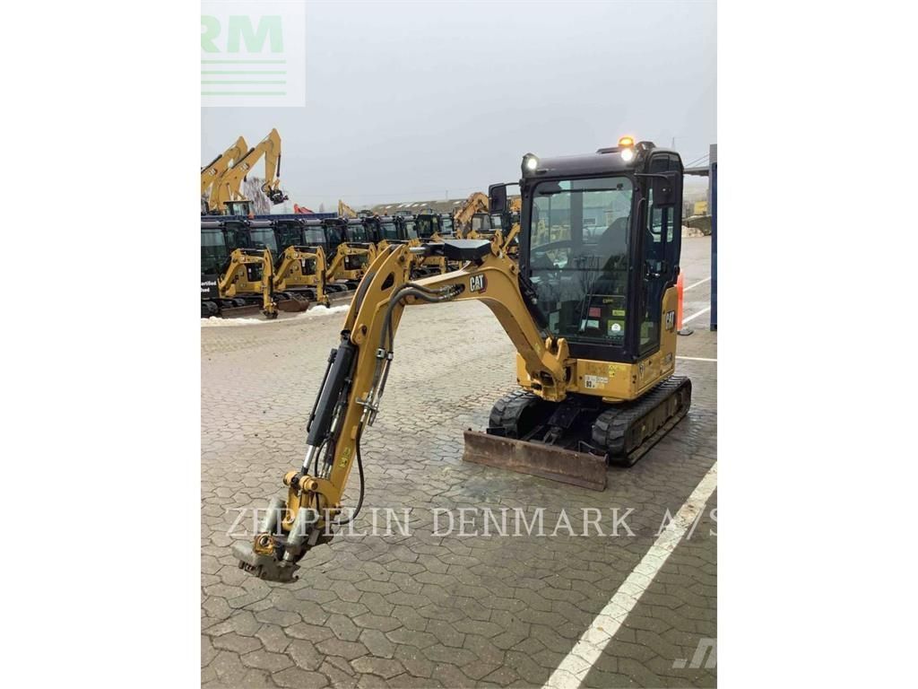 Caterpillar 30205cr Gosenični bager 20.677 €