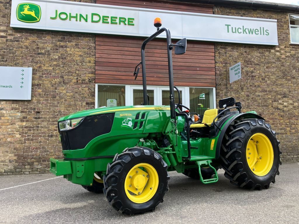 John Deere 5075 GL Traktor 37 028 €