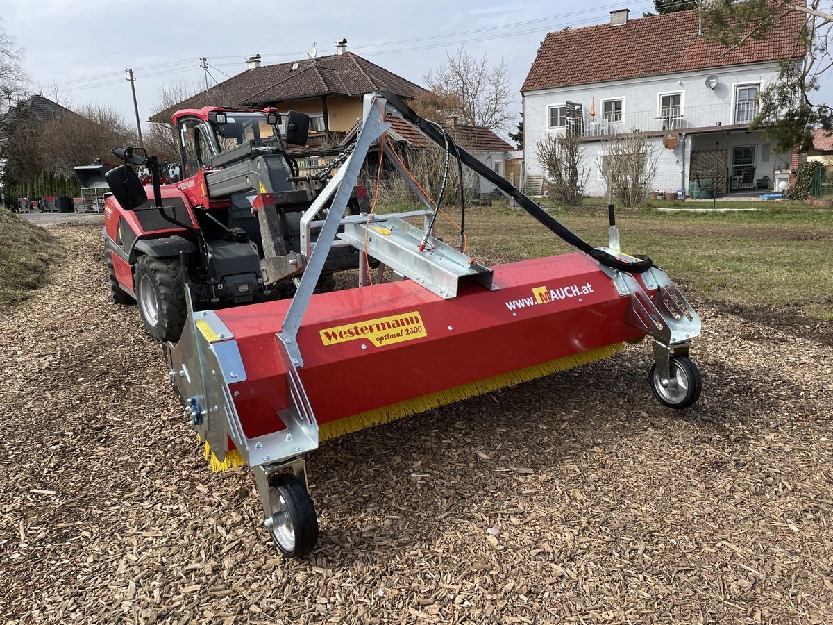 E-FARM: Westermann optimal kehrmaschine 2300mm heck oder frontanbau - Municipal equipment - id 52QIDN9 - Year of construction: 2023 - Austria