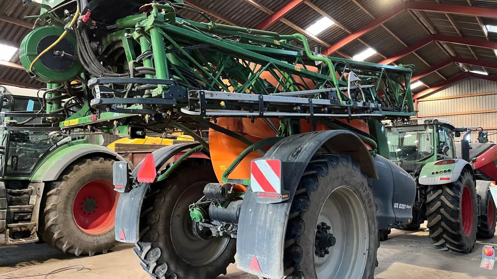Amazone ux 6201 super Sprayer €93,561