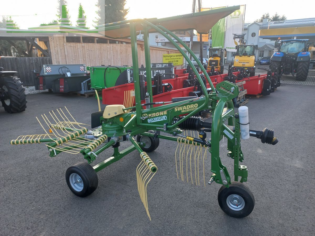 E-FARM: Krone Swadro S 350 Highland - Tedder - id L6RNTIR - 7.917 € - Leto izgradnje: 2023 - Avstrija