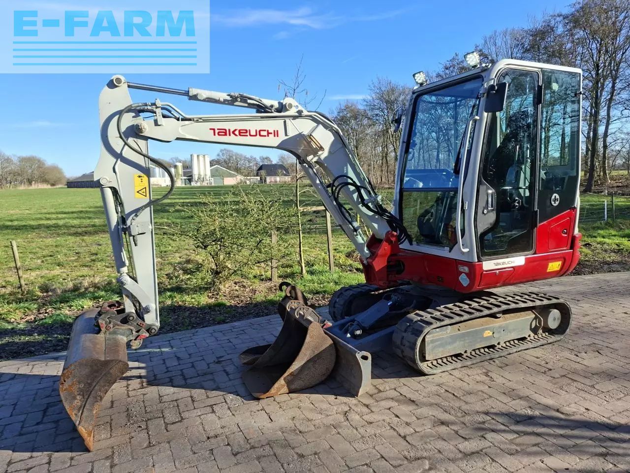Takeuchi tb230 Mini-pelle 20 950 €
