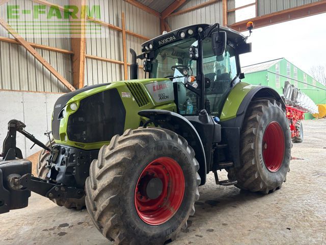 Claas Axion 830 Tractor €83,000