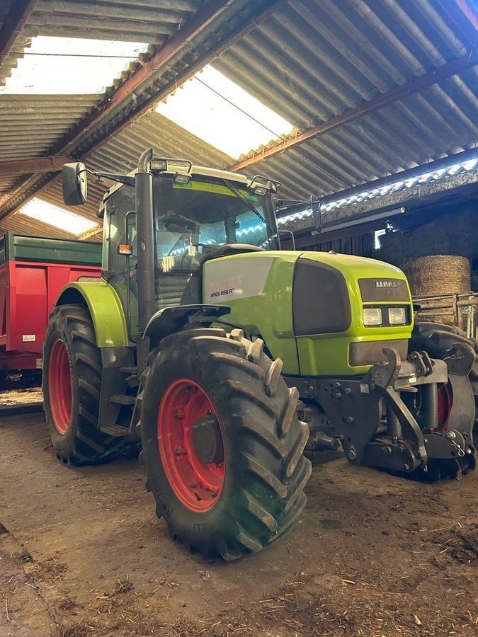 E-FARM: Claas Ares 656 RZ - Tracteur - id SE2K6HC - Année: 2005 - Lecture du nombre d'heure: 9 100,Puissance du moteur (chevaux): 120,France