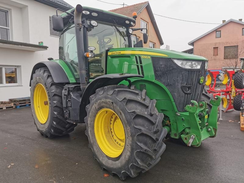 John Deere 7290 R tractor €96,000