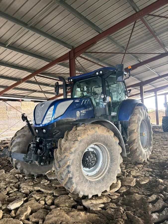 New Holland T7.210 Tractor 112.000 €