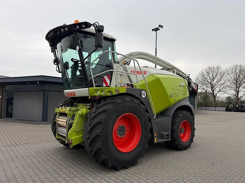 Claas Jaguar 950 Ensileuse automotrice 290 000 €